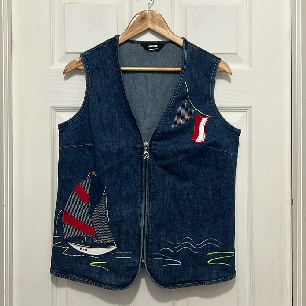 ✨3/$12✨ Vintage Alia stretch denim vest